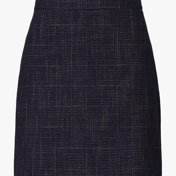 #86 - SEE By Chloe Multicolored Plaid Skirt. - Picture 3 of 4